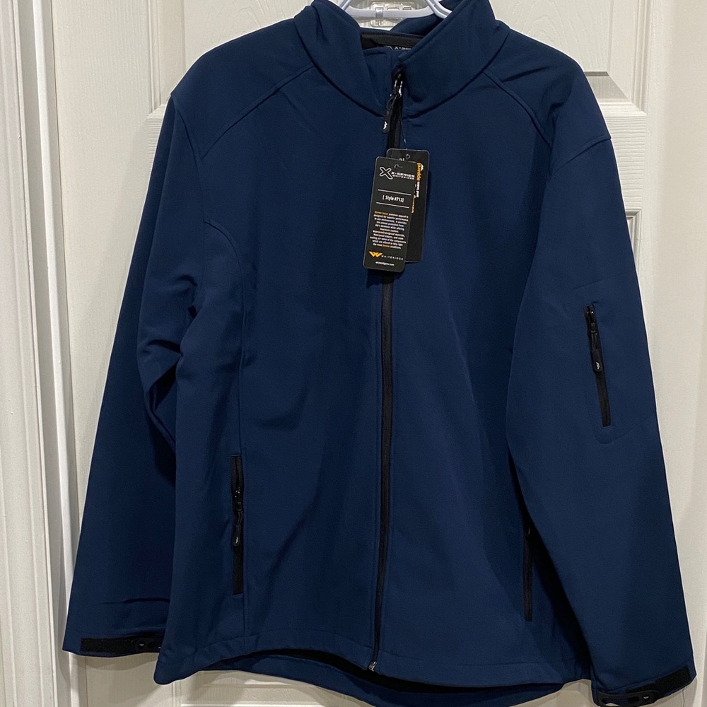 NWT Xseries Soft Shell Jacket